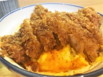 かつ丼のアップ